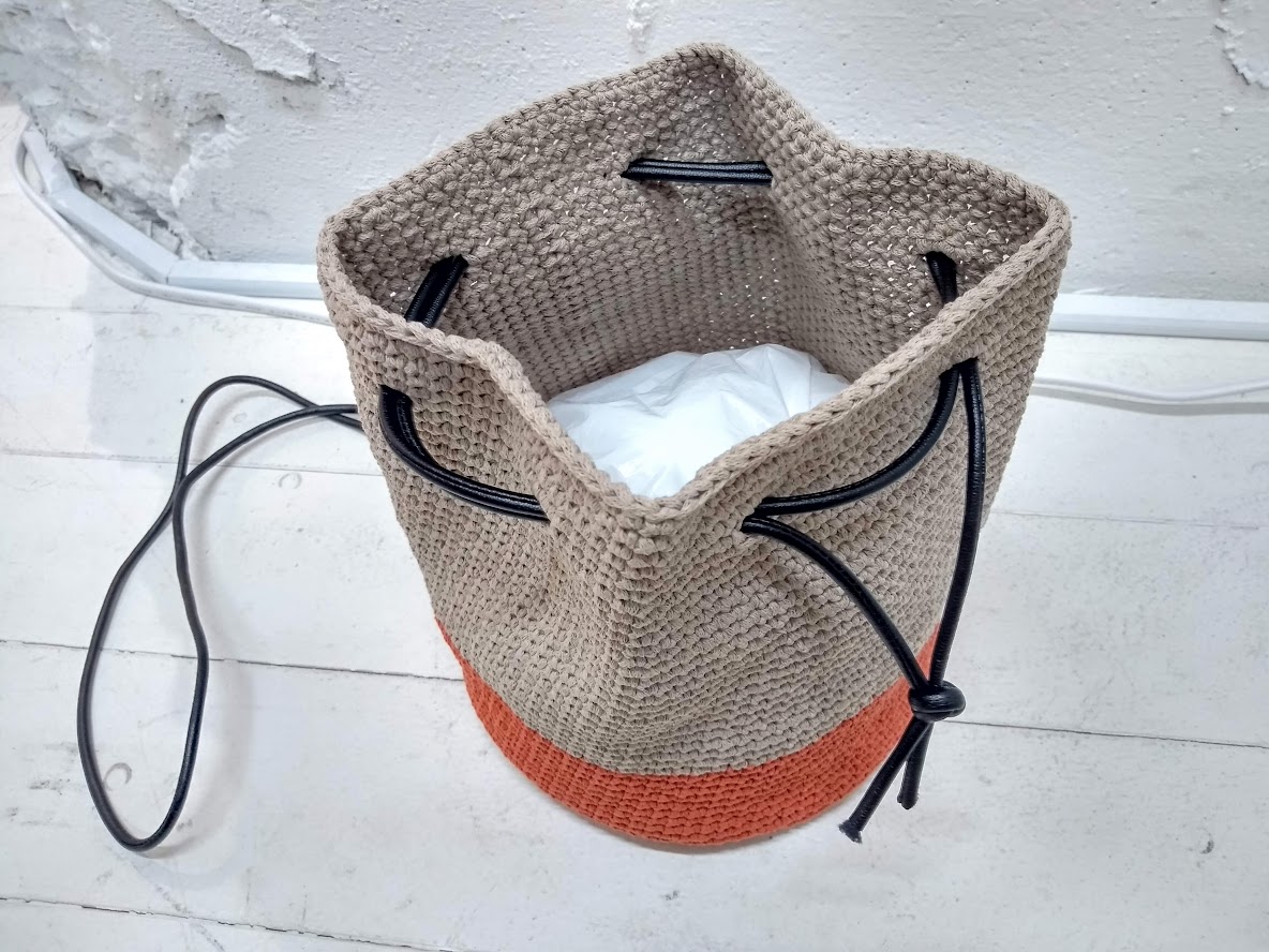 かぎ針編み細編みの 円編み で配色巾着バッグを作りました Kitto Ameru キットアメル