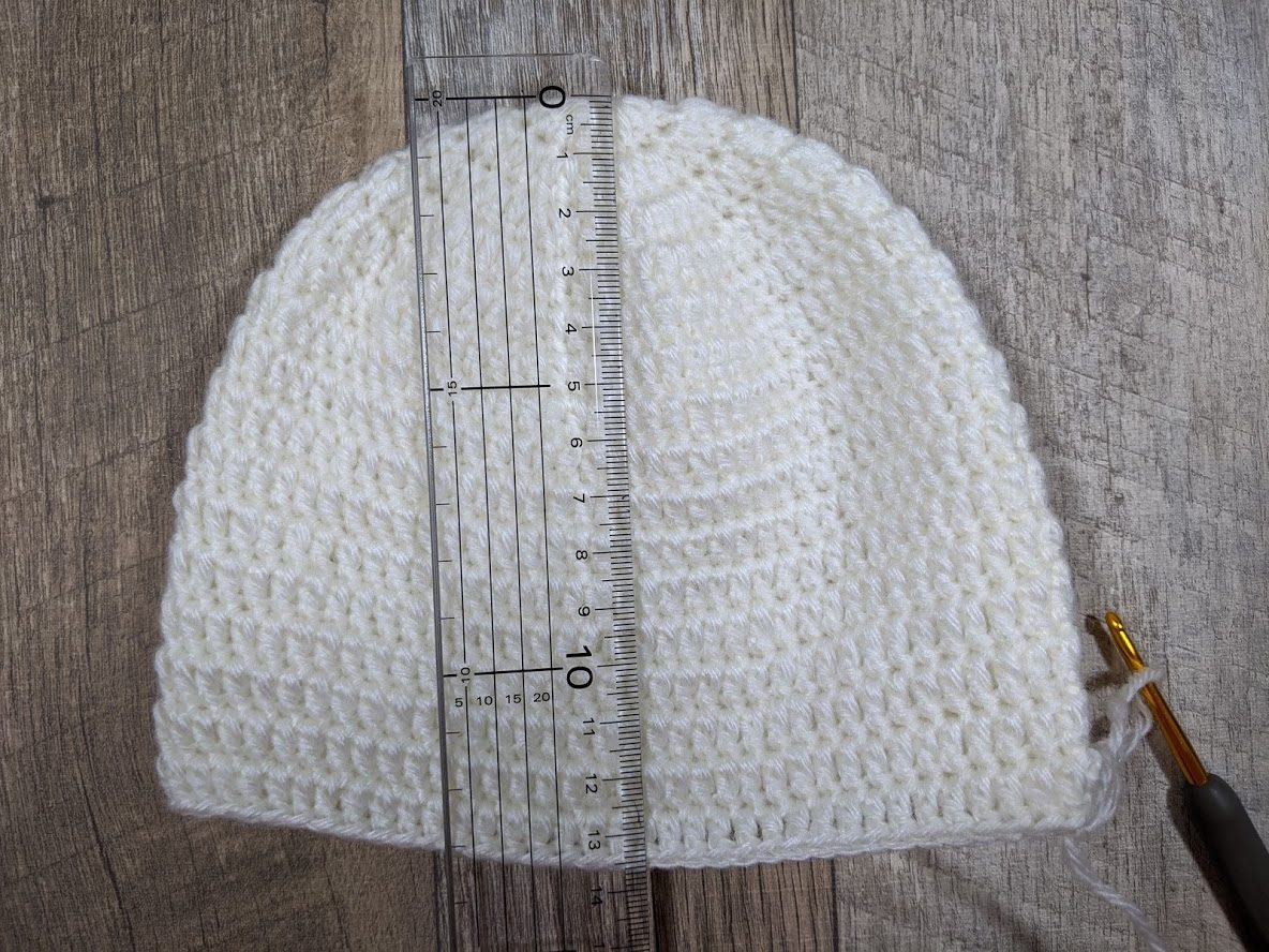 寸法調整しながら希望サイズで編む 長編みのベビーかぎ針編み帽子の編み方 Kitto Ameru キットアメル